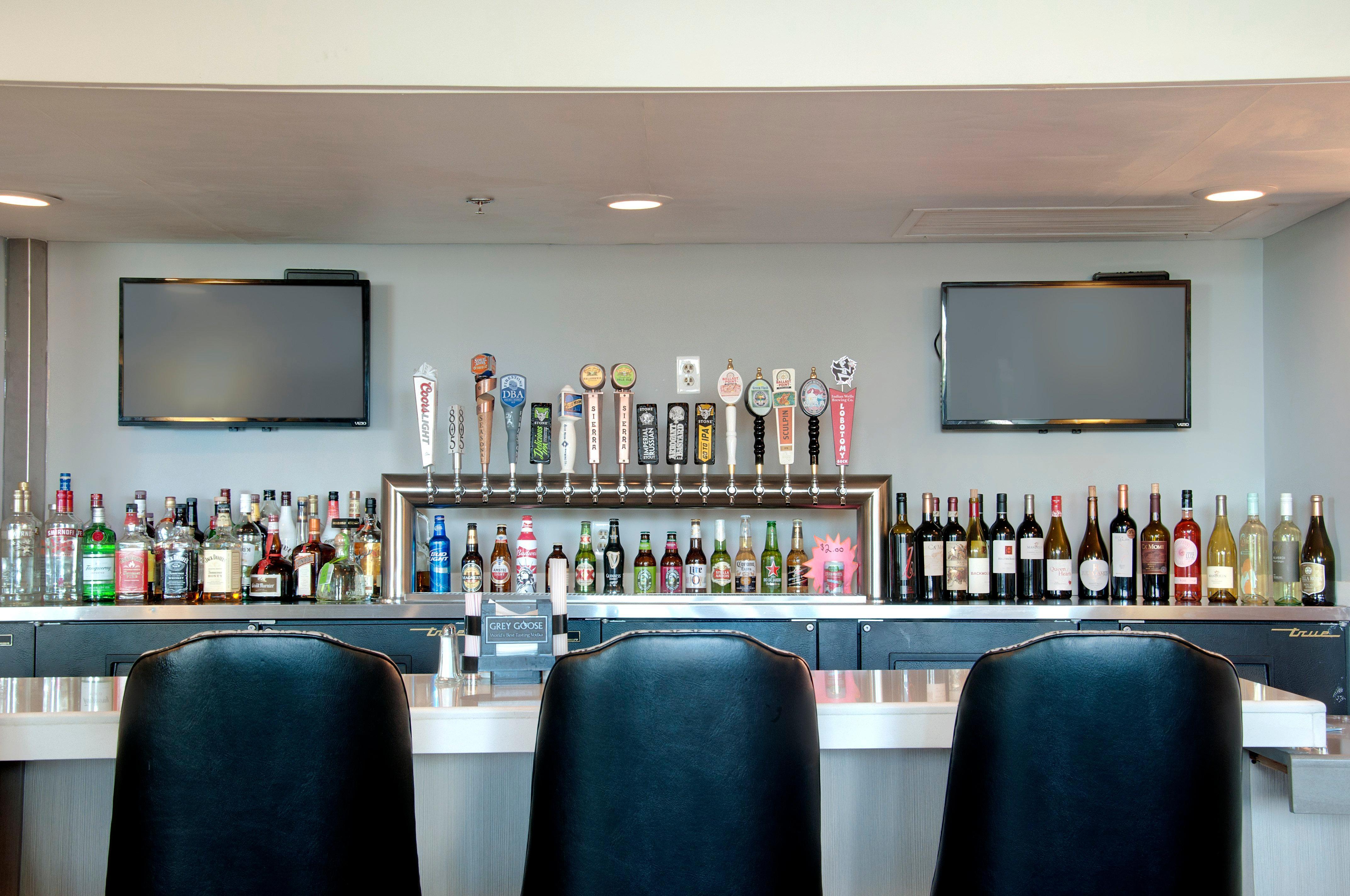 Holiday Inn Victorville By Ihg Extérieur photo